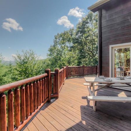 Pinecrest Lodge - Views In Aska Adventure Area Блу-Ридж Экстерьер фото