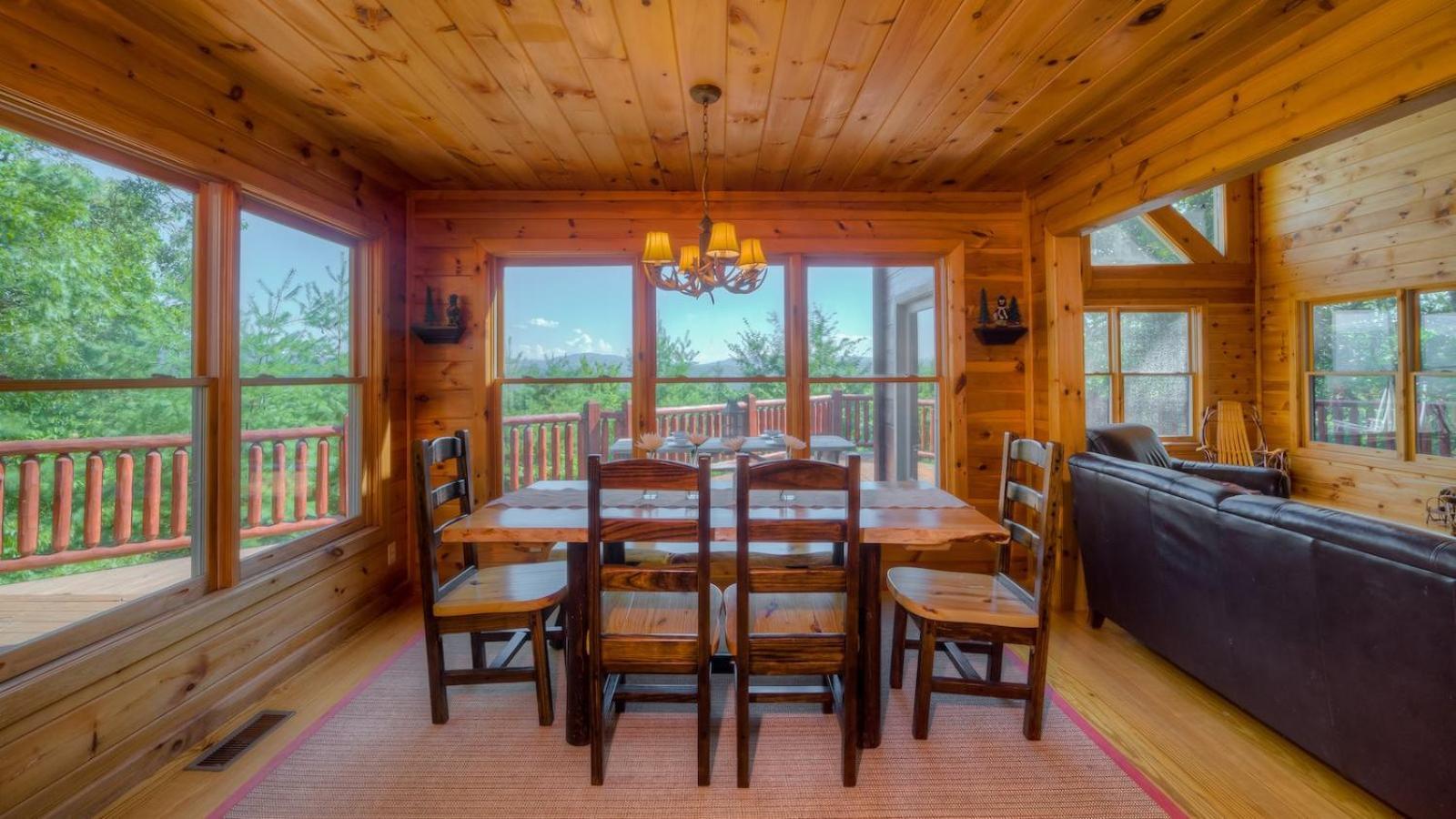 Pinecrest Lodge - Views In Aska Adventure Area Блу-Ридж Экстерьер фото